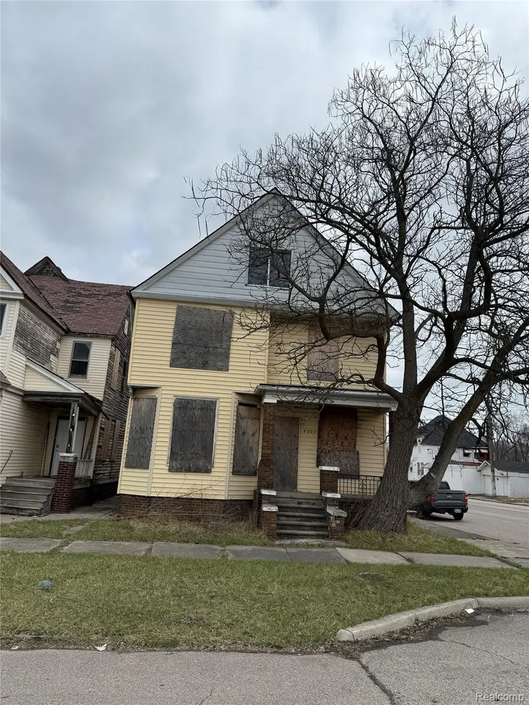 4702 Mitchell Street Detroit City MI 48207