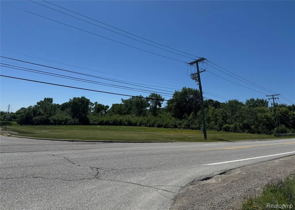 00 26 Mile Road Shelby Charter Township MI 48315