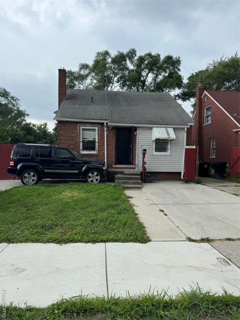 13469 Dwyer Street Hamtramck City MI 48212