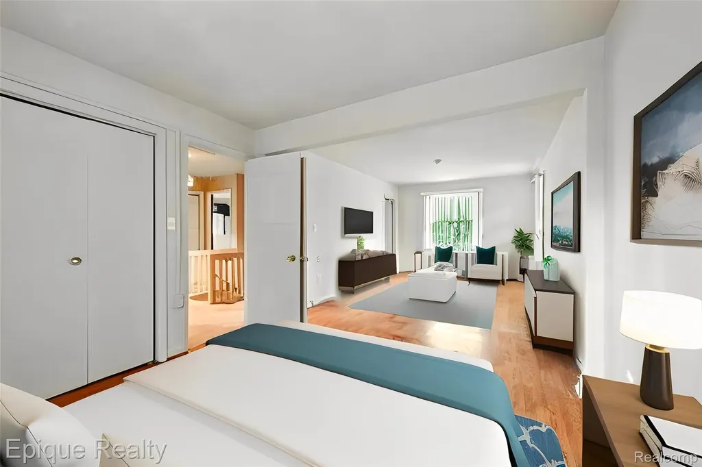 25226 Ingleside Drive Southfield City MI 48033