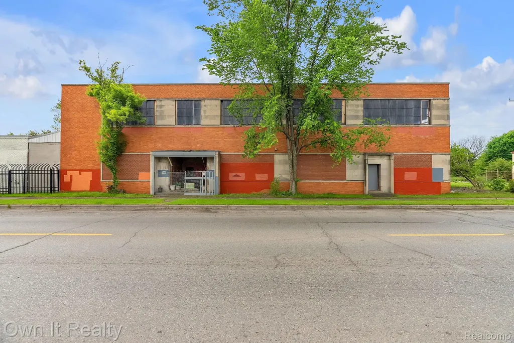 8616 Grinnell Street Detroit City MI 48213