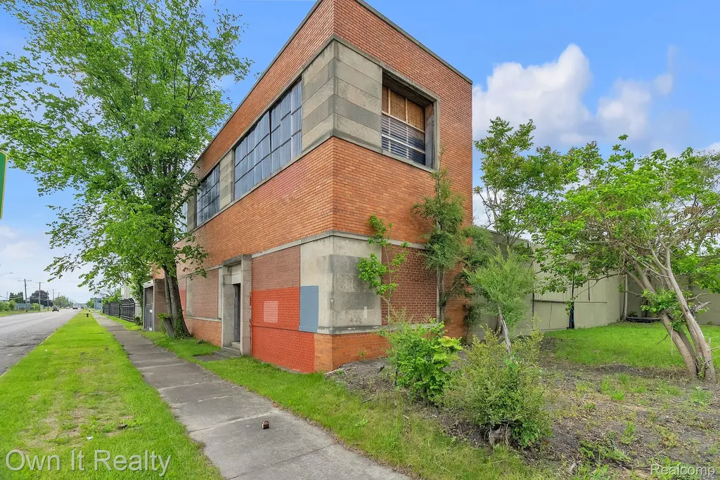 8616 Grinnell Street Detroit City MI 48213