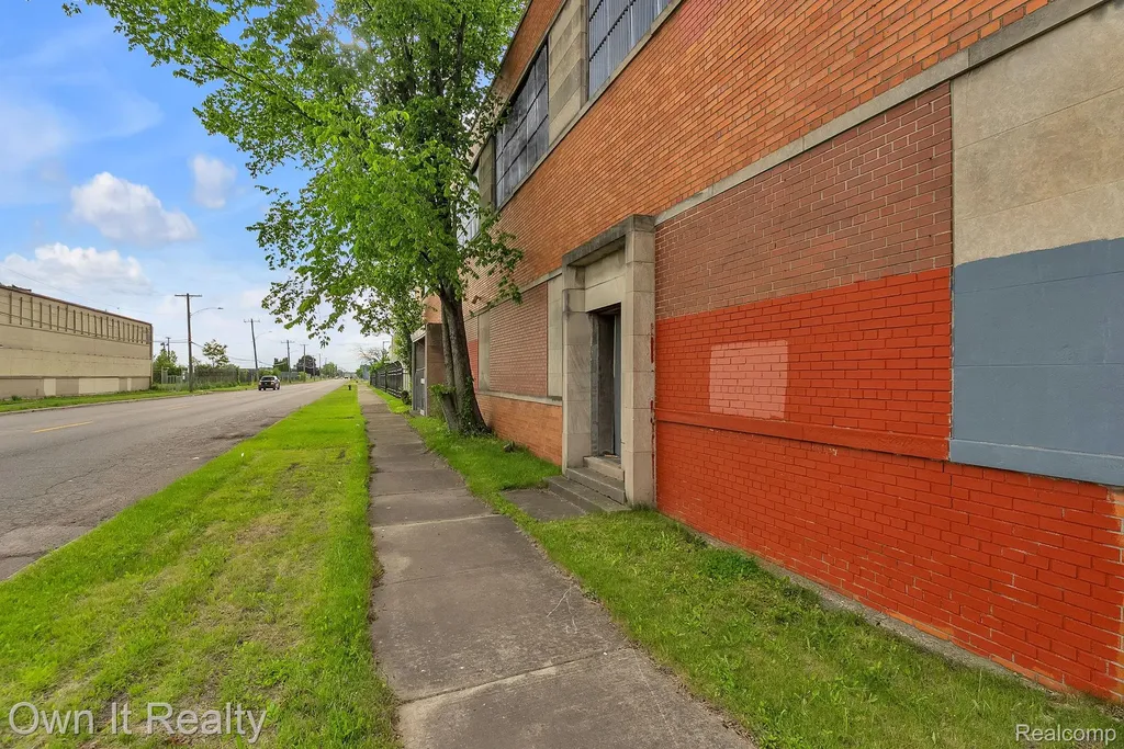 8616 Grinnell Street Detroit City MI 48213