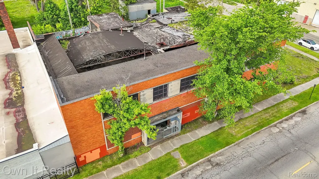 8616 Grinnell Street Detroit City MI 48213