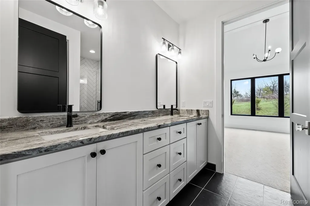4369 The Heights Boulevard Rochester City MI 48306