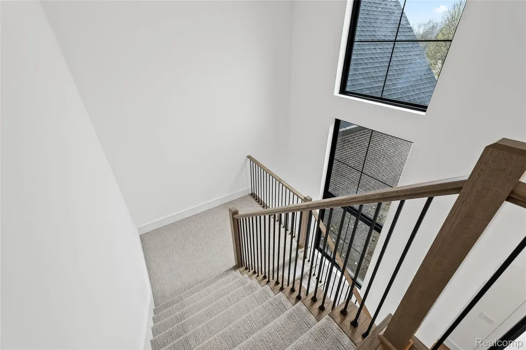 4369 The Heights Boulevard Rochester City MI 48306