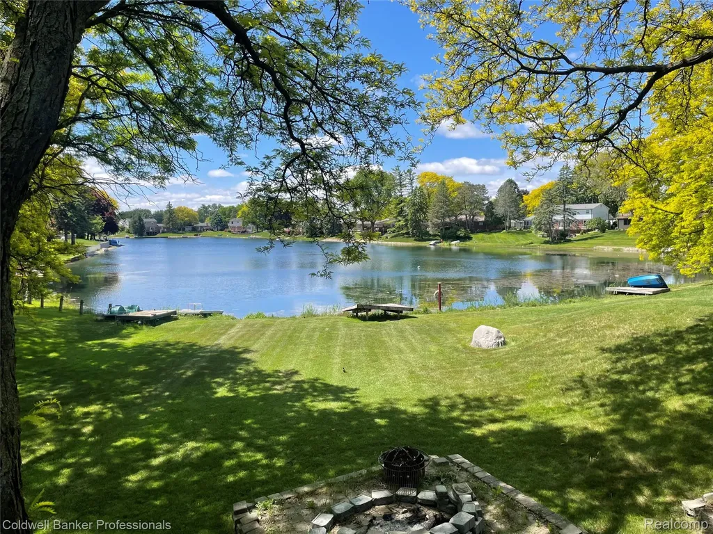 5550 25 Mile Road Shelby Charter Township MI 48316