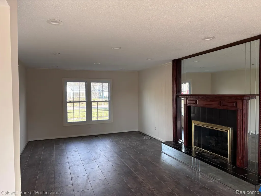 5550 25 Mile Road Shelby Charter Township MI 48316