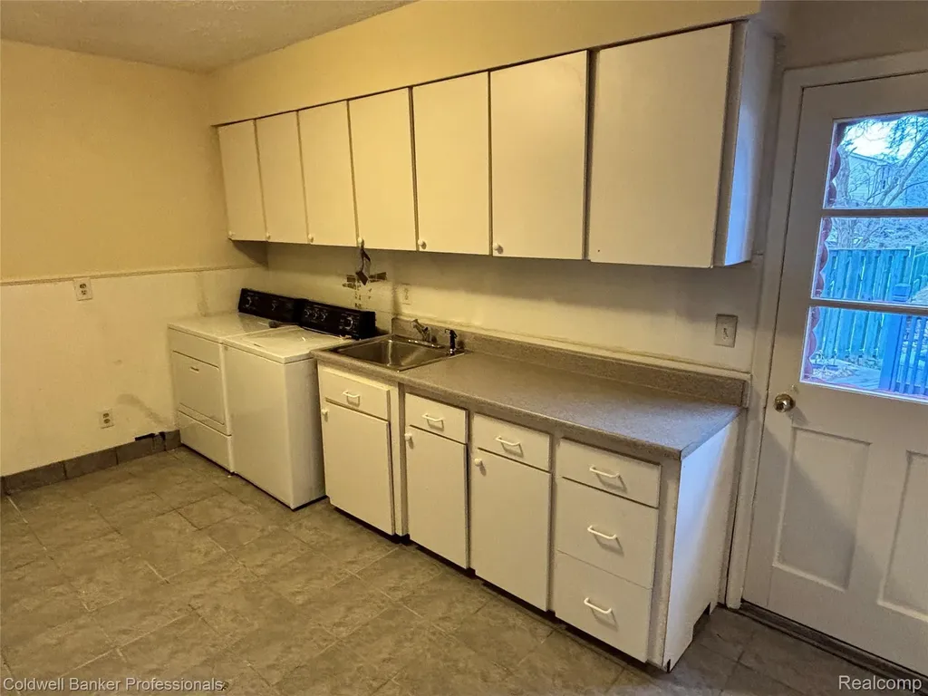 5550 25 Mile Road Shelby Charter Township MI 48316