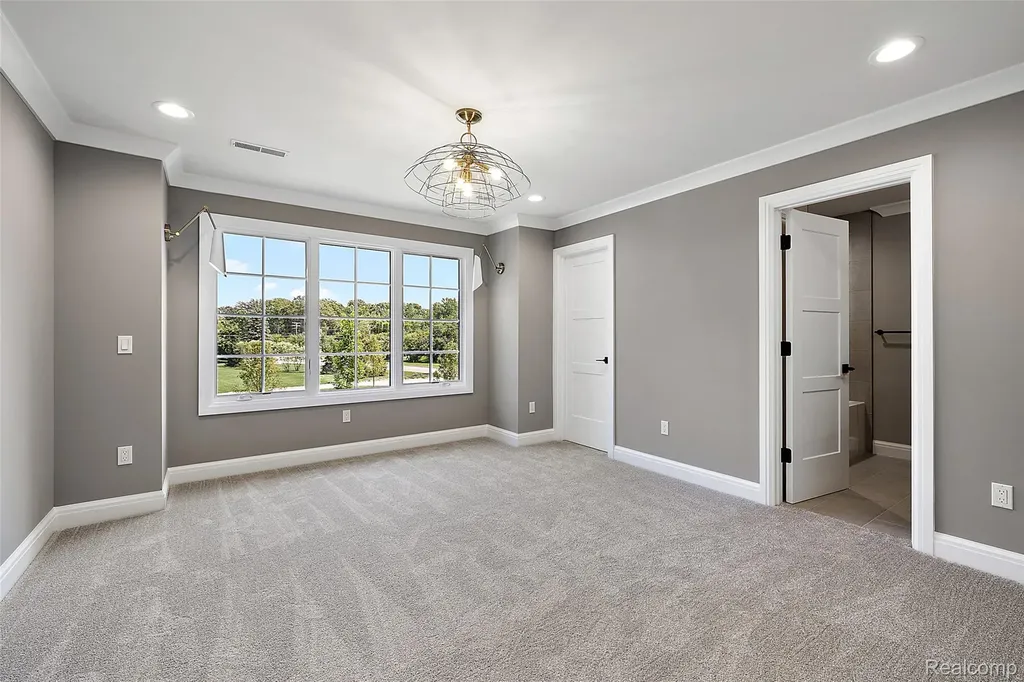 3268 Willis Drive Oakland Charter Township MI 48306