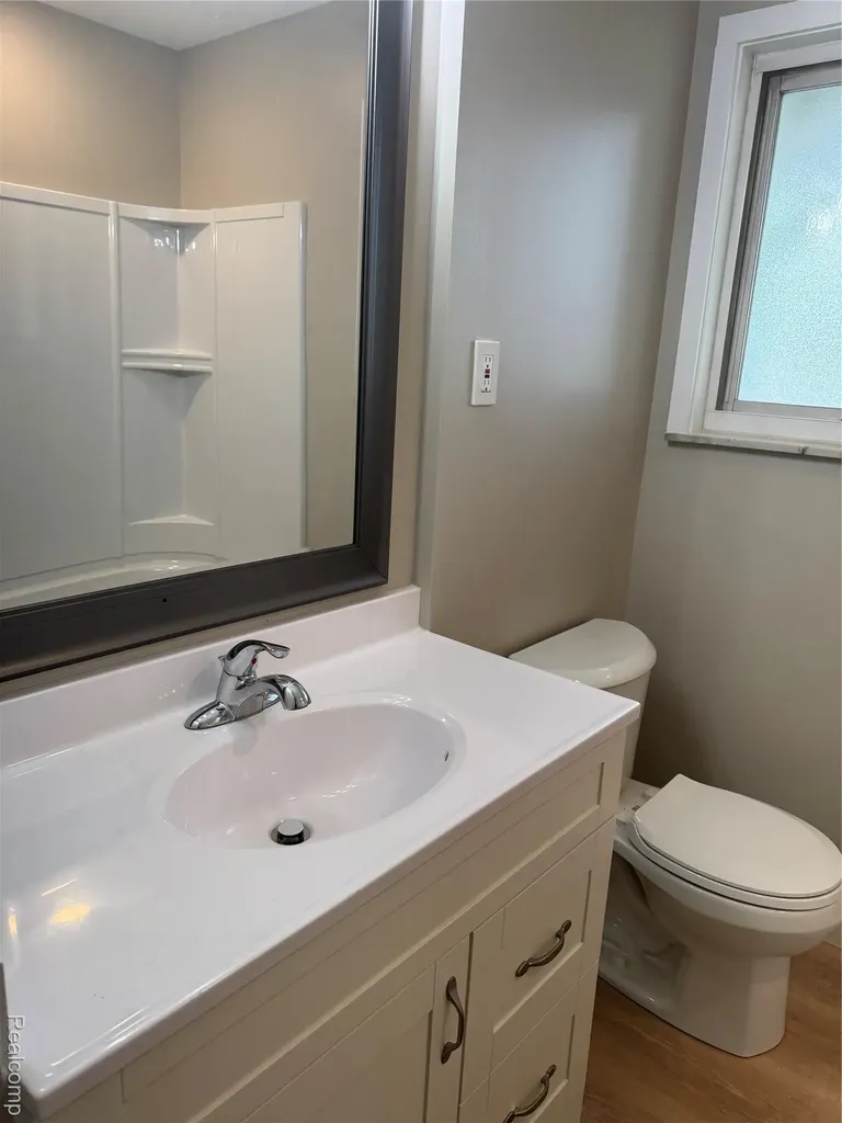 4227 Crooks Road Royal Oak City MI 48073