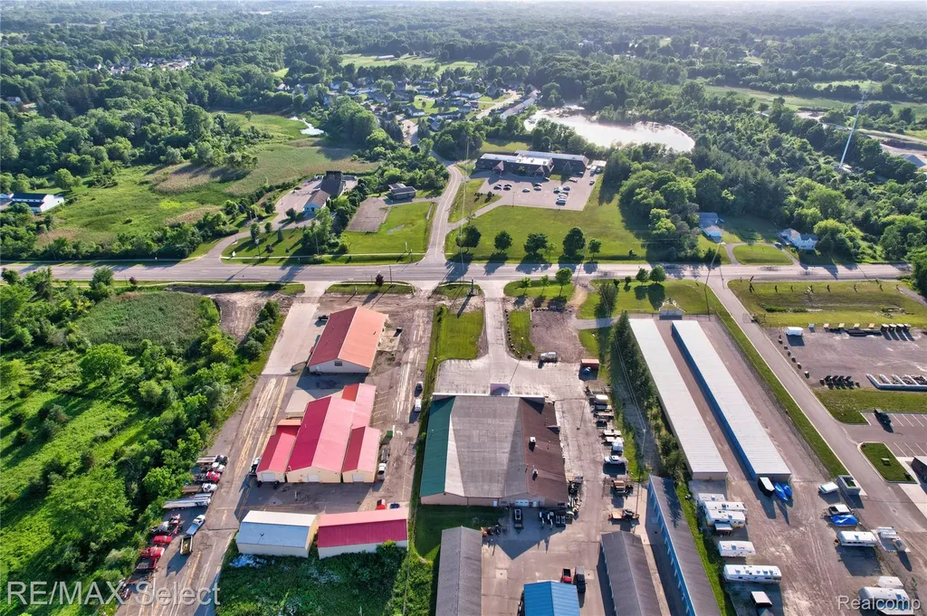 7281 S State Road Goodrich Village MI 48438