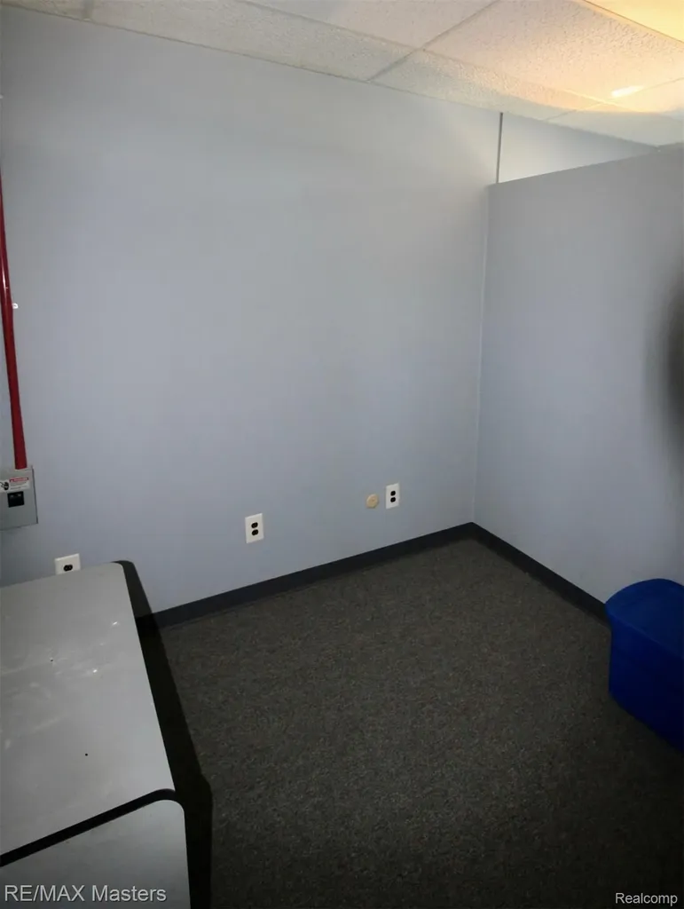 33053 W Jefferson Avenue Brownstown Charter Township MI 48173