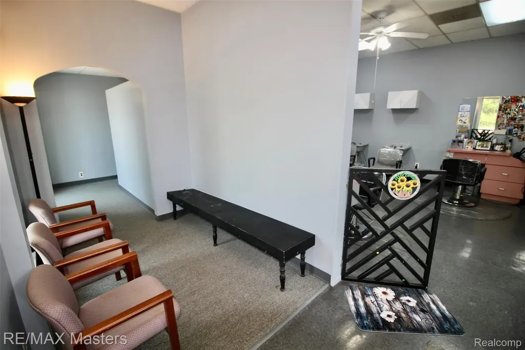 33053 W Jefferson Avenue Brownstown Charter Township MI 48173