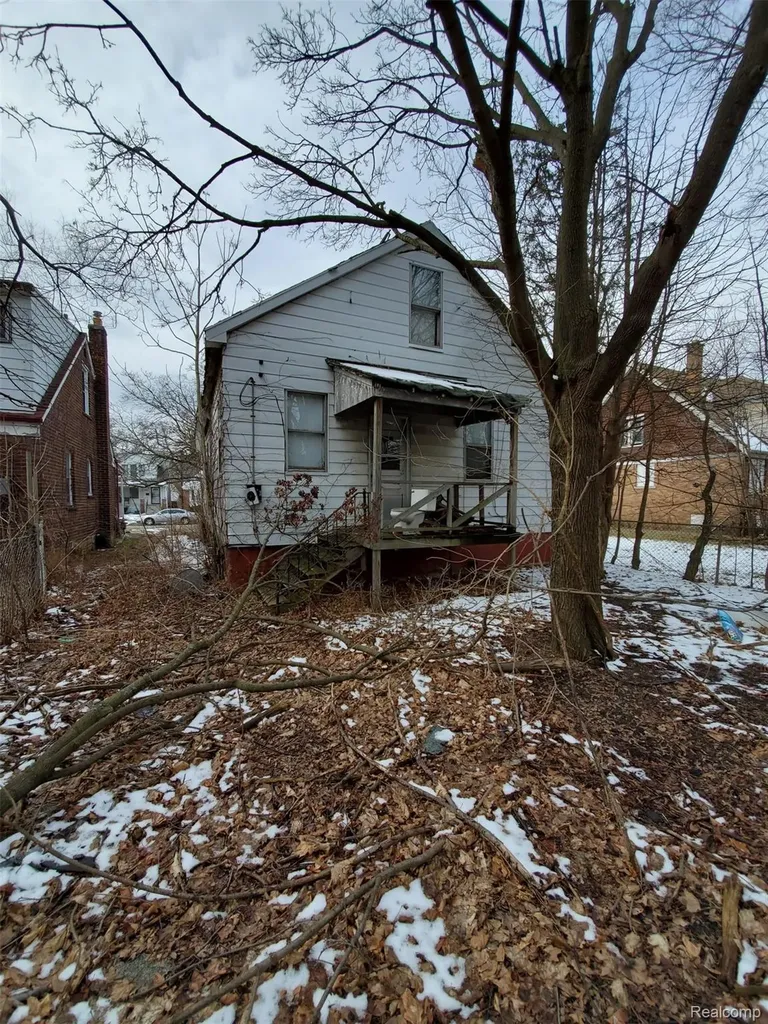 18430 Westphalia Street Detroit City MI 48205