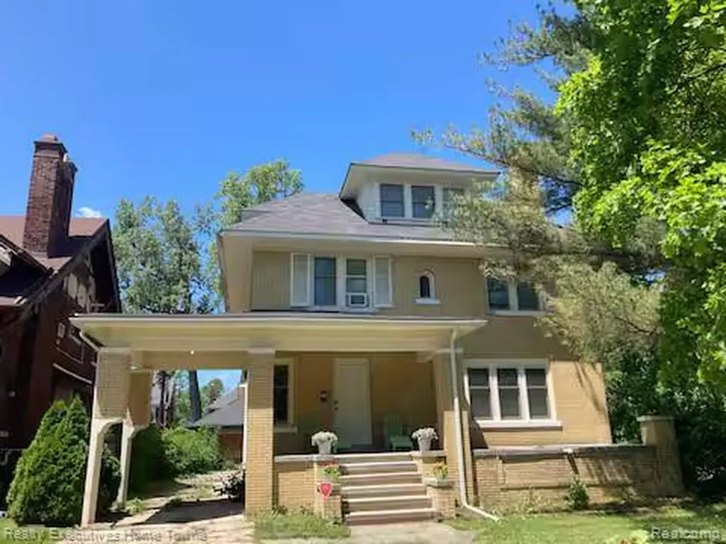 1914 Edison Street Detroit City MI 48206