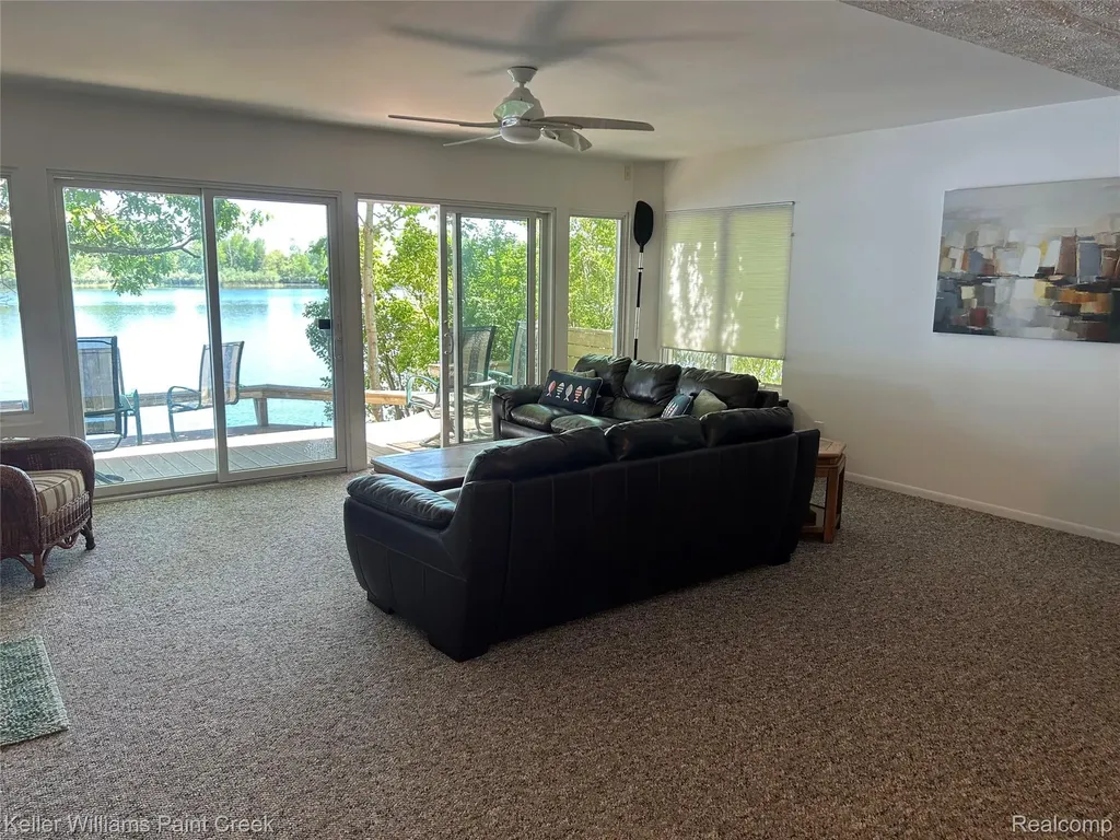 227 Ora Road Oxford Charter Township MI 48371