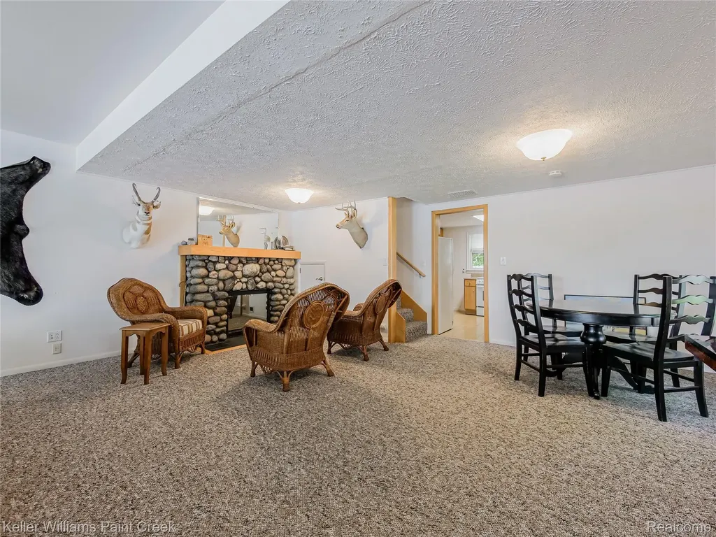 227 Ora Road Oxford Charter Township MI 48371