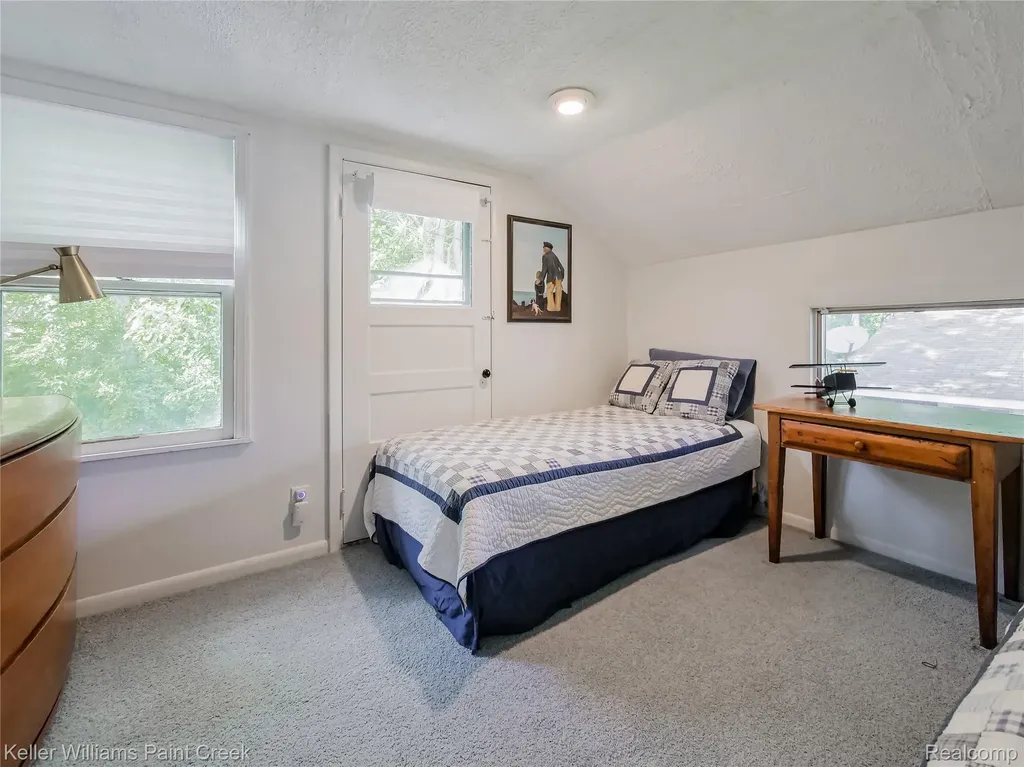 227 Ora Road Oxford Charter Township MI 48371