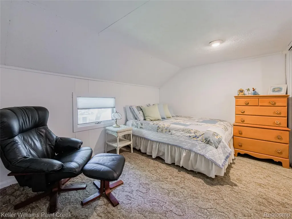 227 Ora Road Oxford Charter Township MI 48371