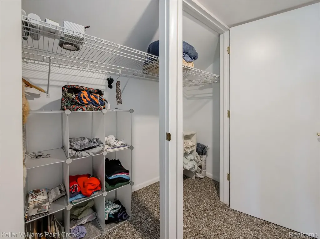 227 Ora Road Oxford Charter Township MI 48371