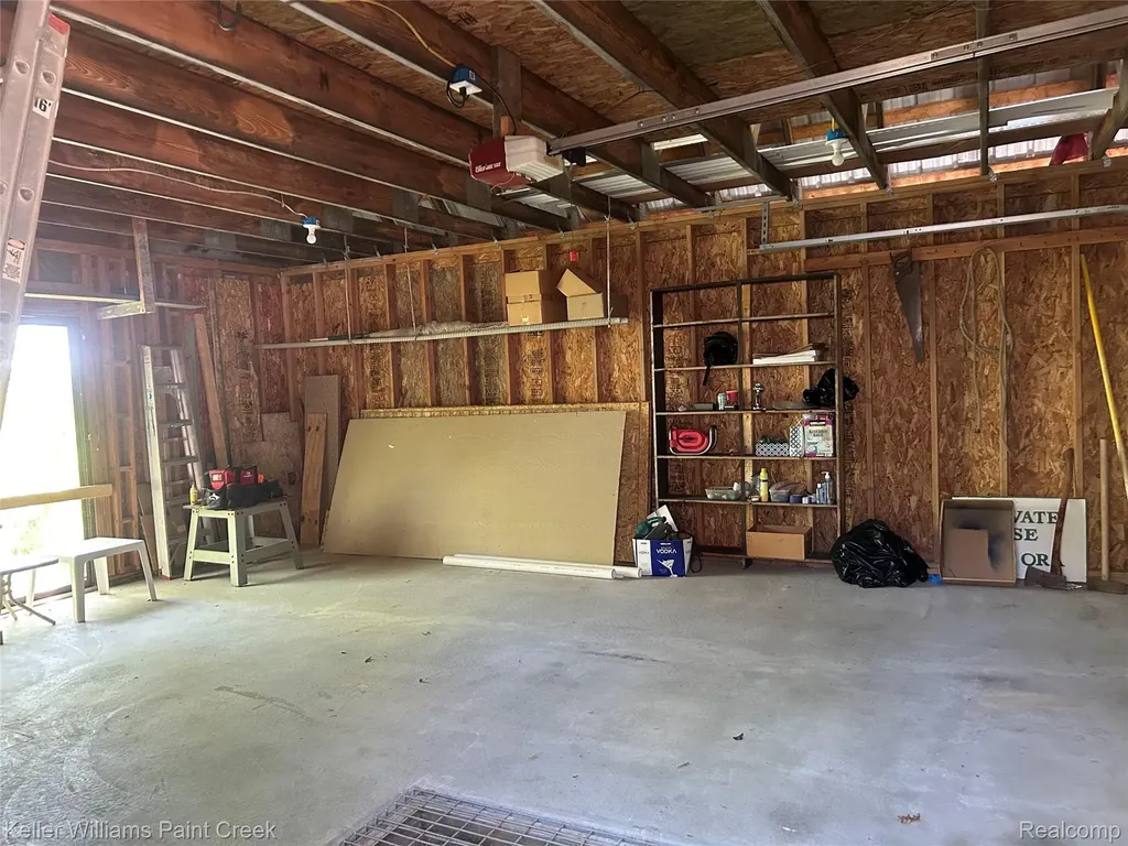 227 Ora Road Oxford Charter Township MI 48371