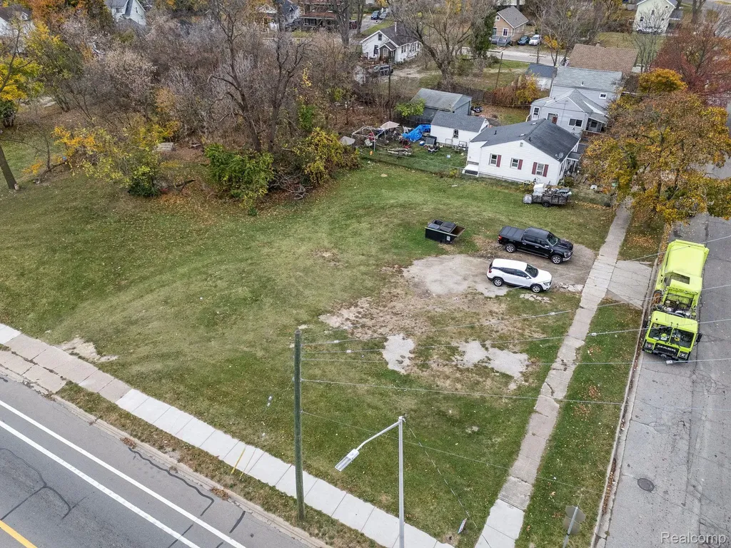 431 N Perry Street Pontiac City MI 48342