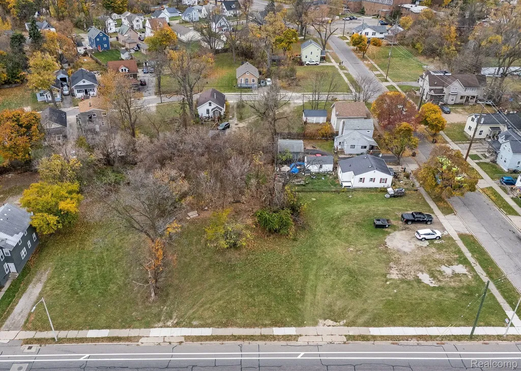 431 N Perry Street Pontiac City MI 48342