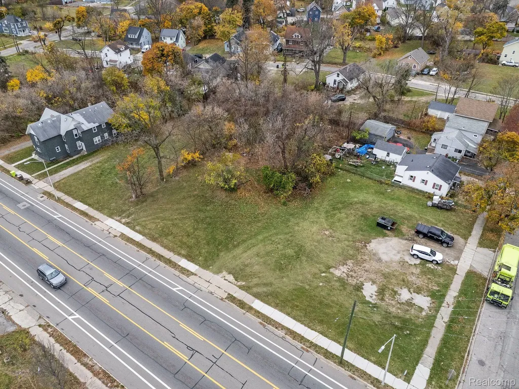 431 N Perry Street Pontiac City MI 48342