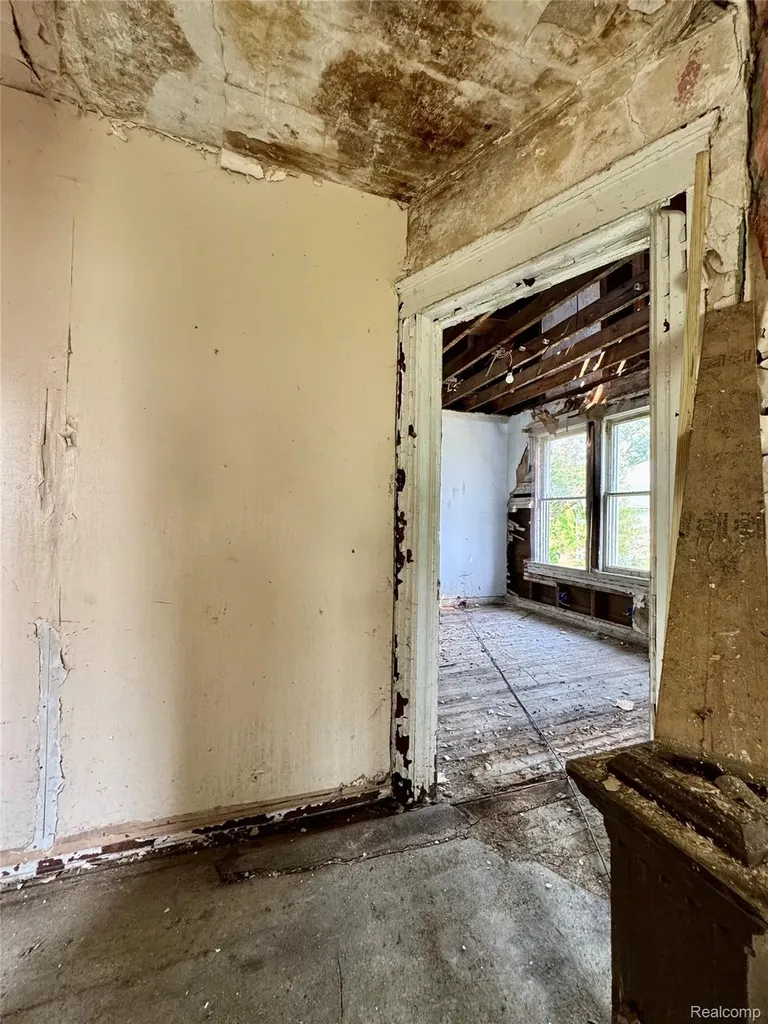 1032 Marston Street Detroit City MI 48211