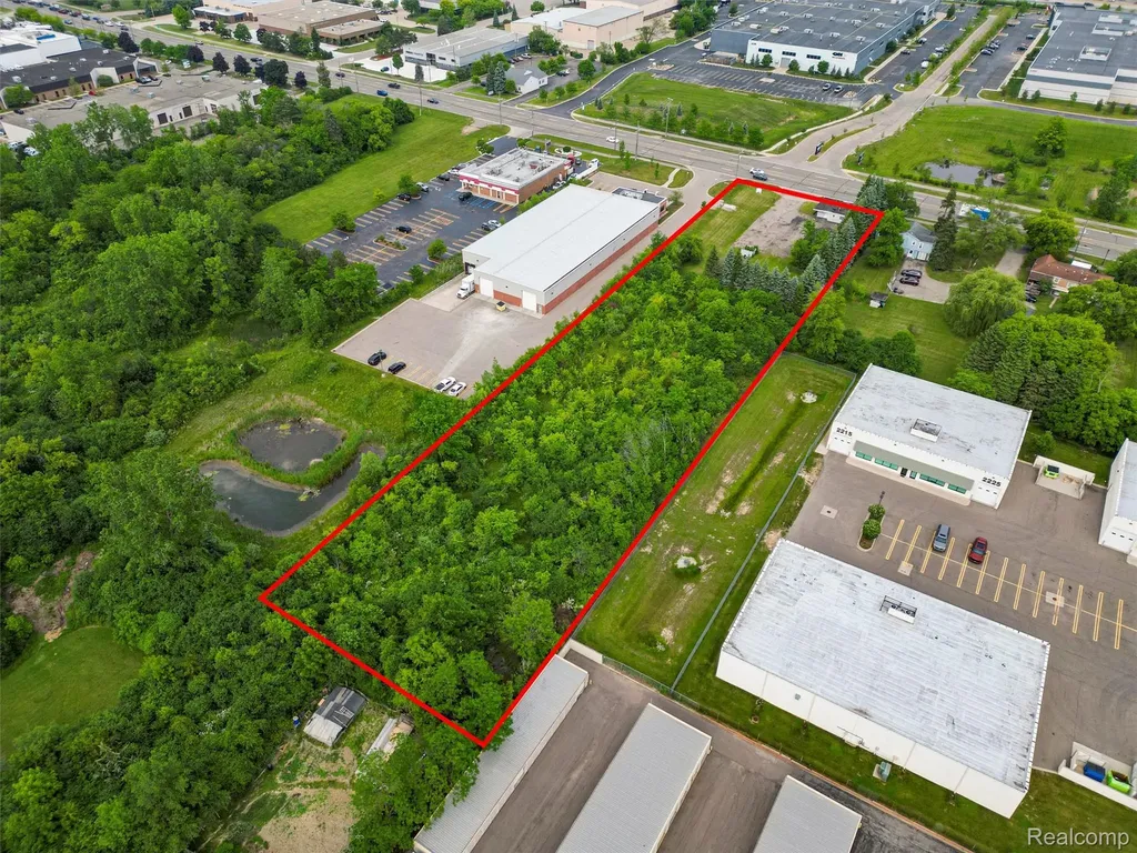 2137 N Opdyke Road Auburn Hills City MI 48326
