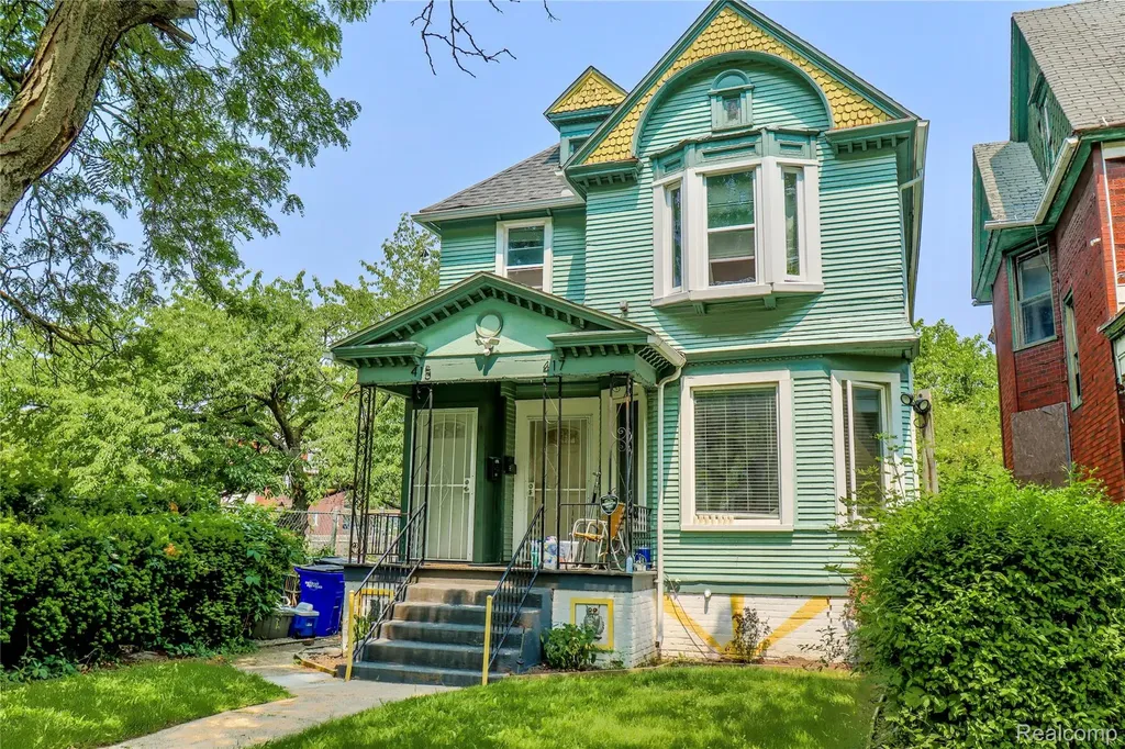 403 Mt Vernon Street Detroit City MI 48202