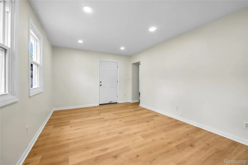 20120 Norwood Street Detroit City MI 48234