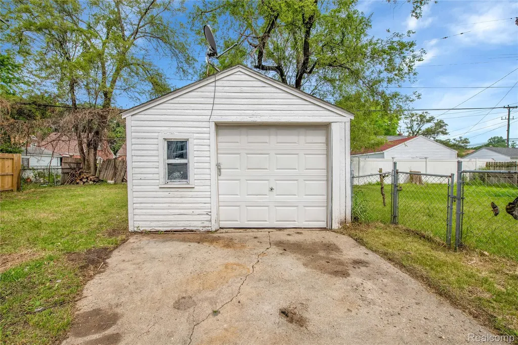 20120 Norwood Street Detroit City MI 48234