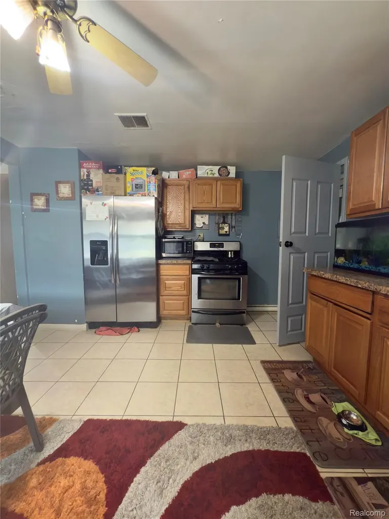 148 Rosemary Street Dearborn Heights City MI 48127