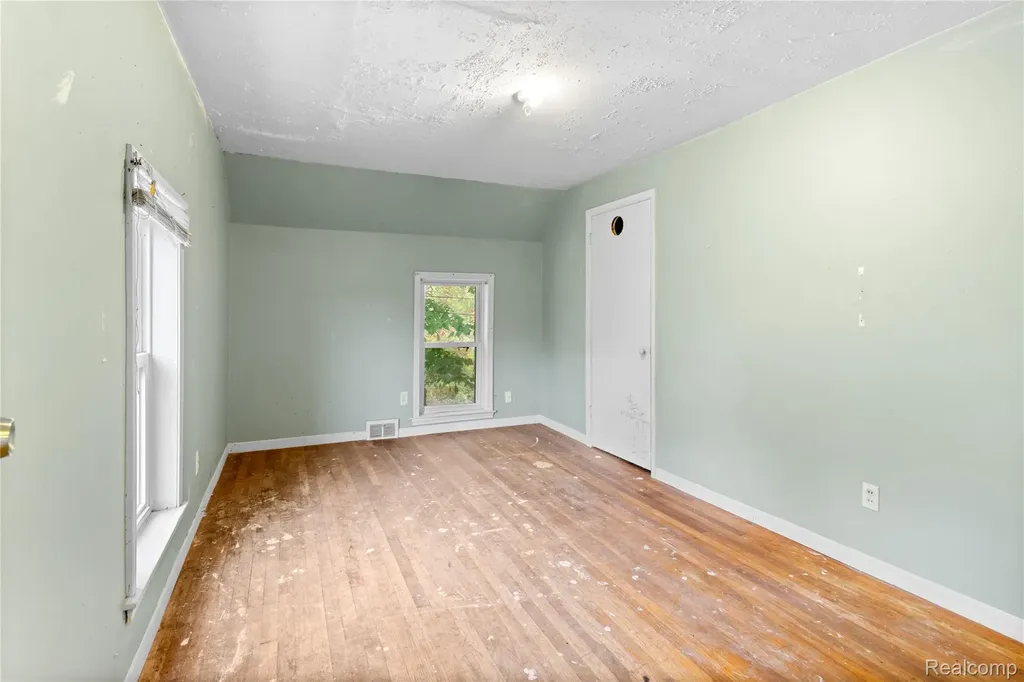 50505 Geddes Road Canton Charter Township MI 48188