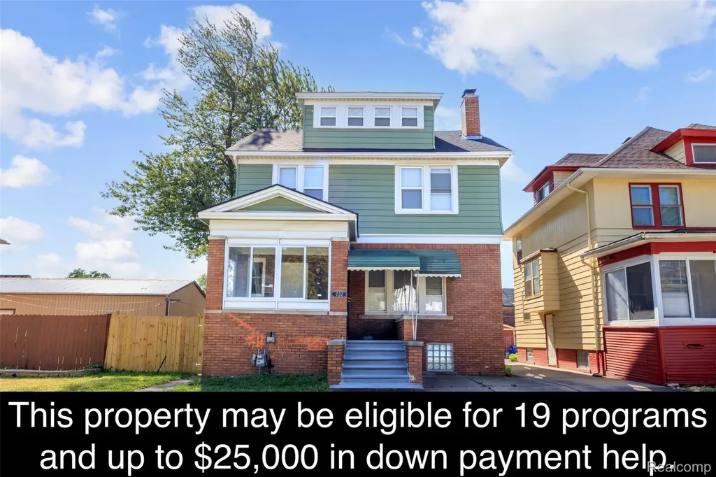 737 Webb Street Detroit City MI 48202