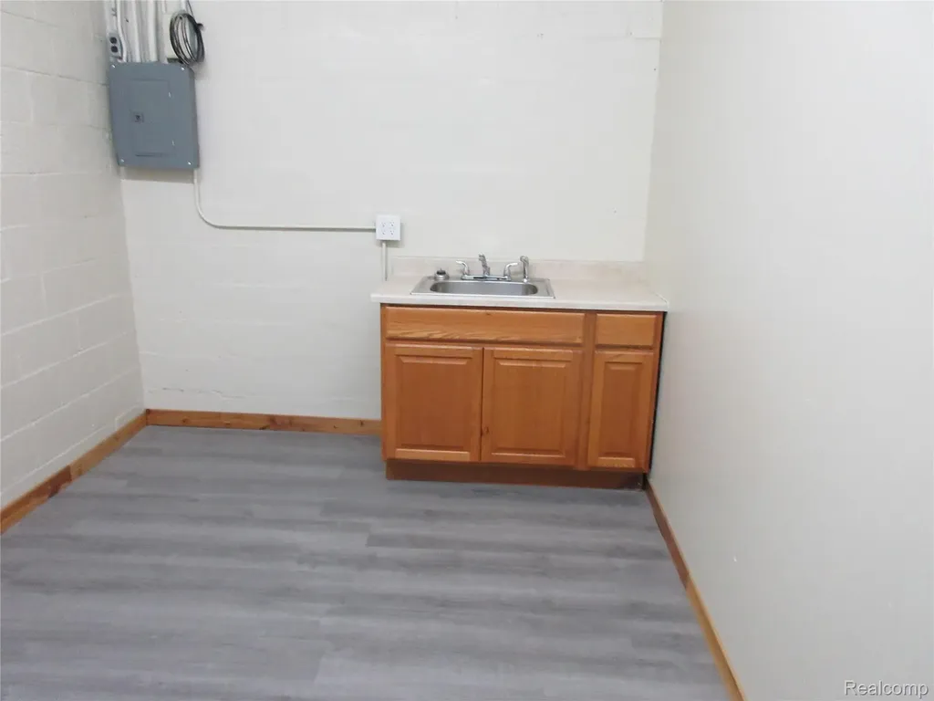 49908 Gratiot Avenue Chesterfield Township MI 48051