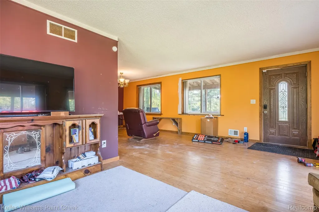 5802 Samantha Drive Beaverton City MI 48618