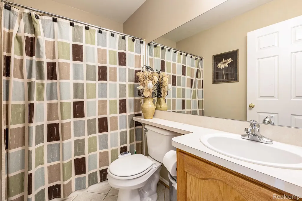 31022 Birchlawn Street Garden City City MI 48135