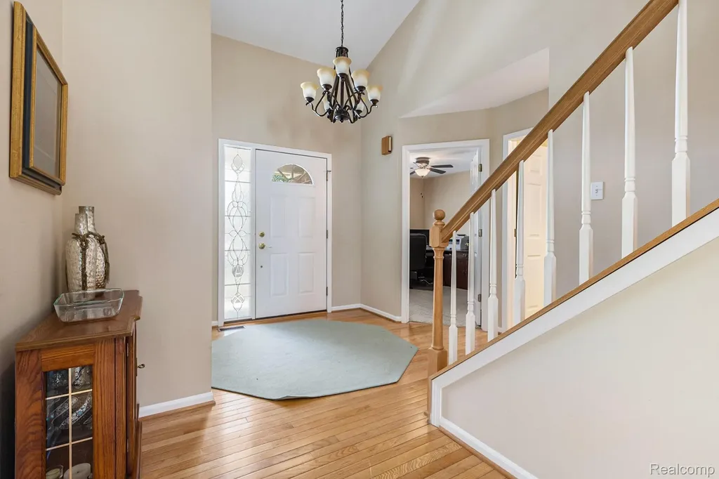 31022 Birchlawn Street Garden City City MI 48135