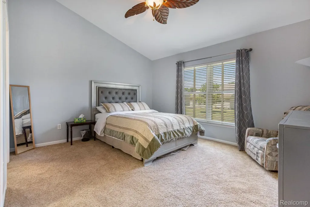 31022 Birchlawn Street Garden City City MI 48135