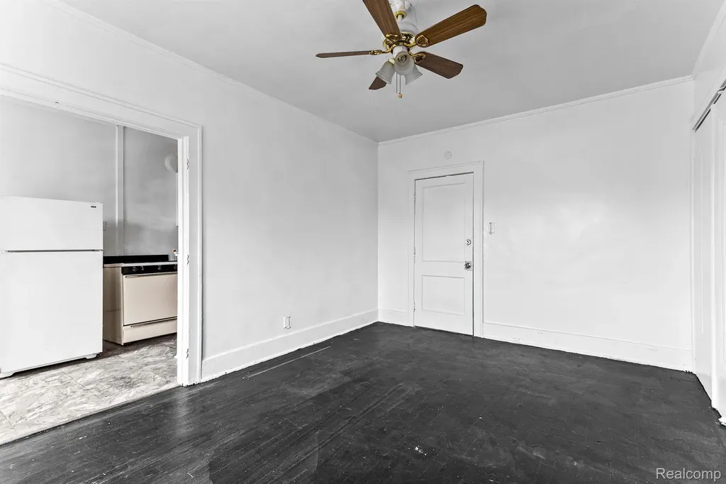 3550 Montclair Street Detroit City MI 48214