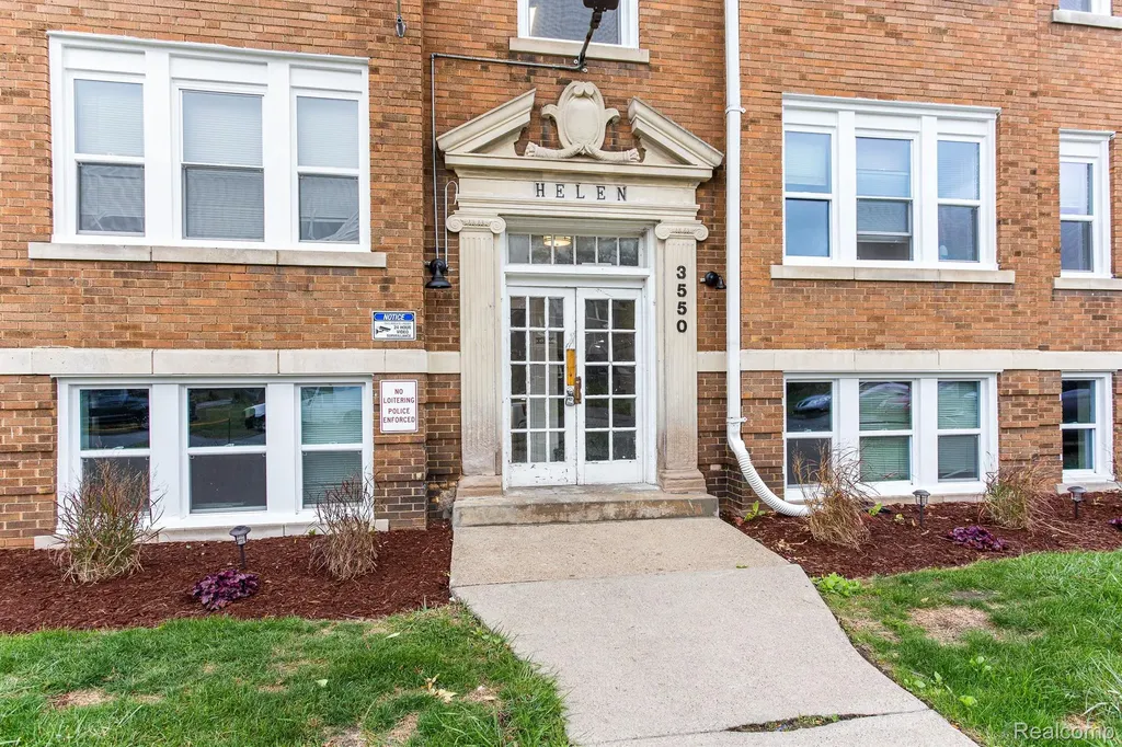 3550 Montclair Street Detroit City MI 48214