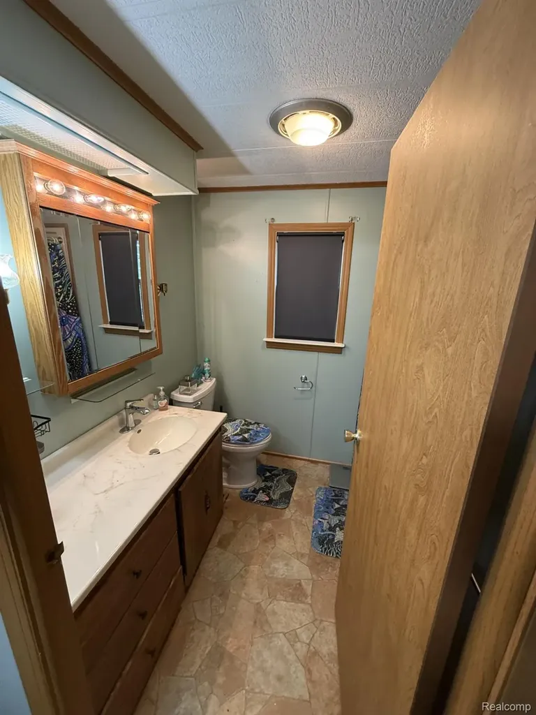 7 Clydesdale Street Genesee Charter Township MI 48458