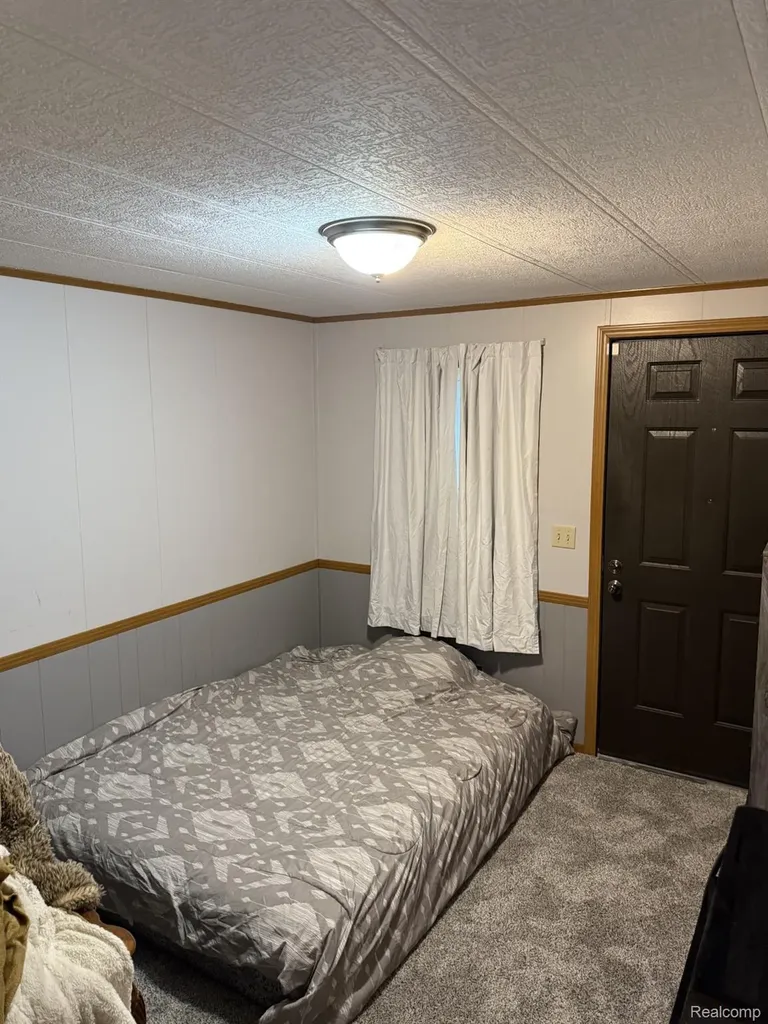 7 Clydesdale Street Genesee Charter Township MI 48458