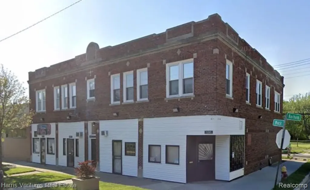 15239 Mack Avenue Detroit City MI 48224