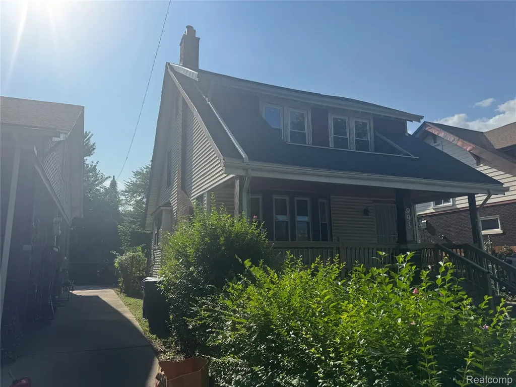 993 Algonquin Street Detroit City MI 48215