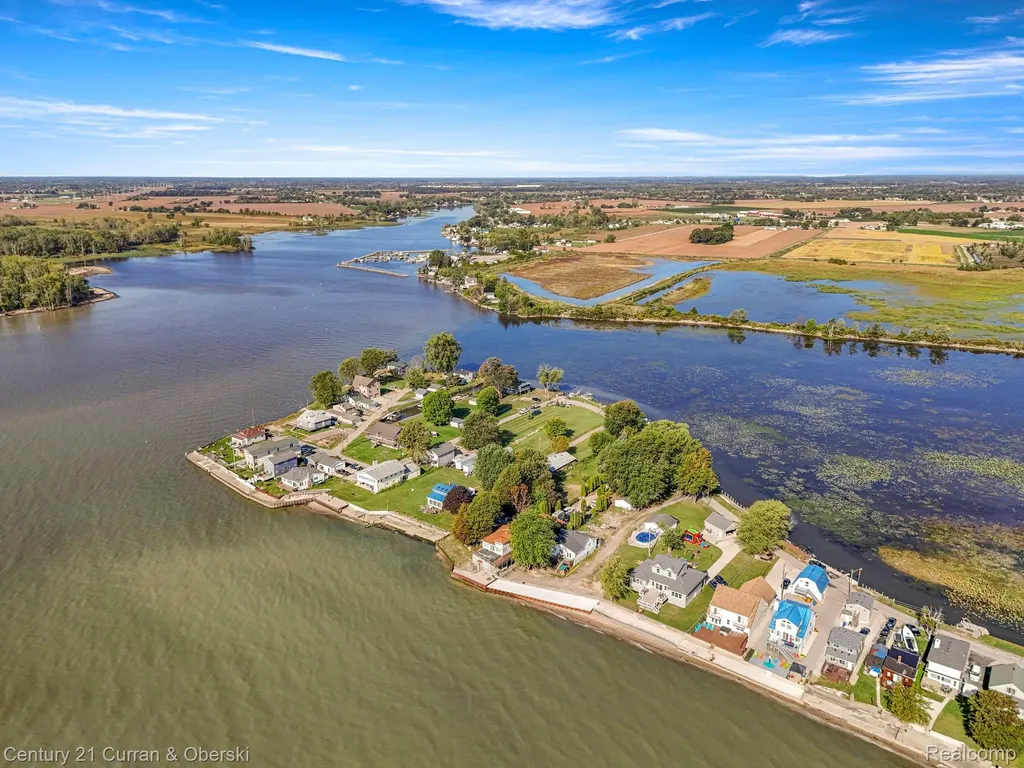 6809 Lakeshore Drive Estral Beach Village MI 48166