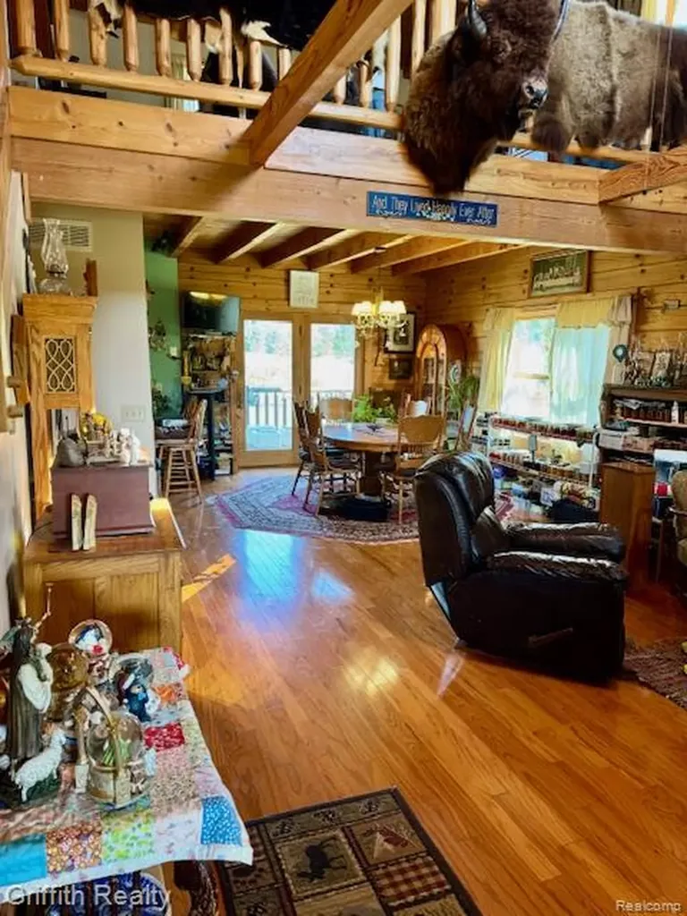 5748 W Coon Lake Road Marion Township MI 48843